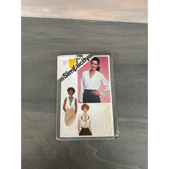 Simplicity Vintage Uncut Misses Blouse Size 10 Pattern No 9811 - Picture 1 of 7